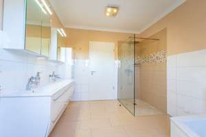 RESERVIERT! Einfamilienhaus im schönen Ostseebad Scharbeutz – Die vollständige Adresse der Immobilie erhältst du vom Anbieter., 23683 Scharbeutz – Vorschaubild 21