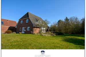 Einfamilienhaus mit großem Grundstück – Lübeck – Vorschaubild 1