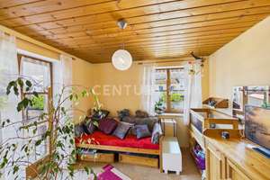 Gepflegtes Wohn- und Geschäftshaus mit Arztpraxis, Einliegerwohnung und großem Grundstück – Die vollständige Adresse der Immobilie erhältst du vom Anbieter., 84508 Burgkirchen an der Alz – Vorschaubild 6