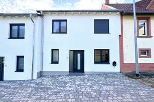 Reihenhaus in Blieskastel-Blickweiler Neubau 2023- Energieeffizienzklasse A  , – Die vollständige Adresse der Immobilie erhältst du vom Anbieter., 66440 Blieskastel – Vorschaubild 4