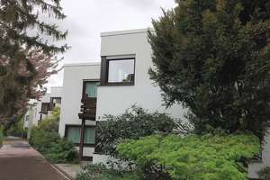 Großzügiges Reihenmittelhaus mit 222m² in Muffendorf, Einliegerwohnung und sonnigem Atriumgarten – Im Apfelgarten 17, 53177 Muffendorf, Bonn – Vorschaubild 40