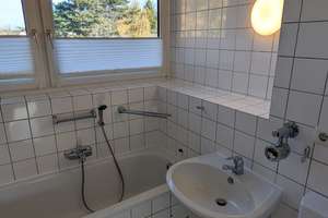 Schöne, helle 2-Zimmer-Wohnung (50 m²) mit Balkon, Gartenblick & Glasfaseranschluss in D-Holthausen – Die vollständige Adresse der Immobilie erhältst du vom Anbieter., 40589 Holthausen, Düsseldorf – Vorschaubild 10