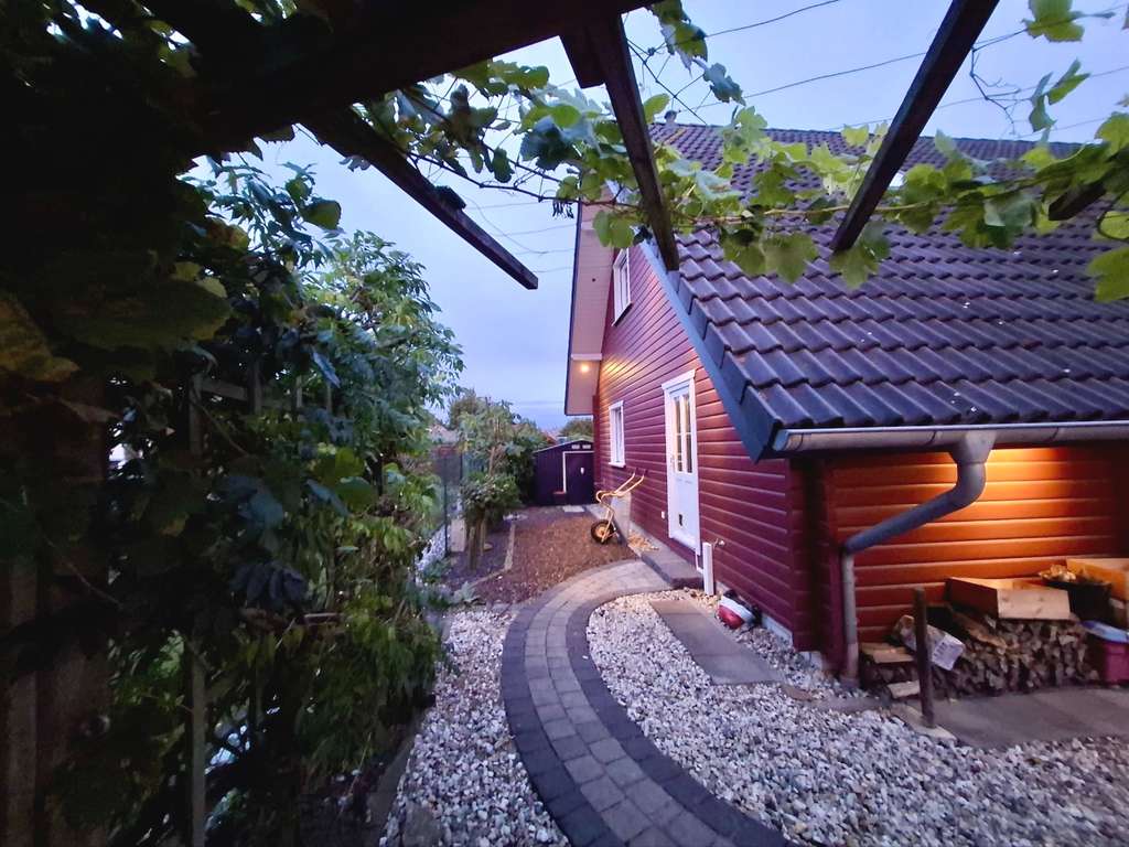 Wohlfühlen garantiert - EFH + Garten + 2 Stellplätze - sofort verfügbar!