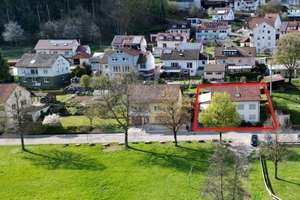 Einfamilienhaus mit 6 Zimmern auf 602 m² großem Grundstück  – Die vollständige Adresse der Immobilie erhältst du vom Anbieter., 72160 Horb am Neckar – Vorschaubild 3