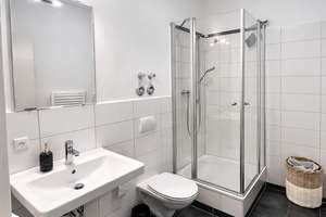 Modernes 1-Zimmer Apartment mit Aufzug und EBK in Uni-Nähe – Haydnstraße 1, 93053 Galgenberg, Regensburg – Vorschaubild 6