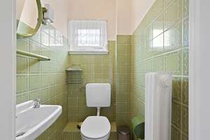 Gepflegter Bungalow mit Garten, Kamin und Ausbaupotenzial in ruhiger und zentraler Lage von Rahlsted – Die vollständige Adresse der Immobilie erhältst du vom Anbieter., 22143 Rahlstedt, Hamburg – Vorschaubild 14