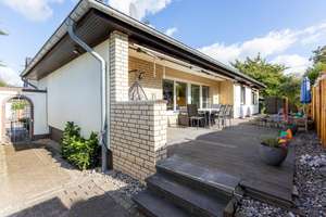 Charmantes Einfamilienhaus mit Garten, Terrasse, Kamin und behaglichem Wohnambiente – Die vollständige Adresse der Immobilie erhältst du vom Anbieter., 21502 Geesthacht – Vorschaubild 3