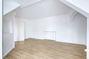 Notarkosten geschenkt: Gründerzeit-Dachgeschoss mit Innenhof-Balkon, offenem Wohnbereich & Keller – Handjerystraße 36, 12489 Adlershof, Berlin – Vorschaubild 16