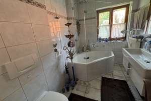 hochwertige sonnige 2 Zimmer-Wohnung im gepfl. 5 Familienhaus im Landhausstil – Die vollständige Adresse der Immobilie erhältst du vom Anbieter., 82496 Oberau – Vorschaubild 3