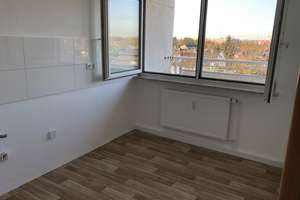 Zuhause mit 3 Zimmern und zwei Balkonen in Duisburg – Lambarenestr. 55, 47249 Buchholz, Duisburg – Vorschaubild 9
