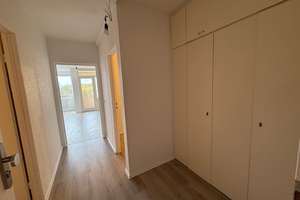 Black Friday!!! Wahnsinn dieses Appartement mit Ausblick! Kautionsfrei!! – Burgwall 15, 38444 Rabenberg, Wolfsburg – Vorschaubild 4