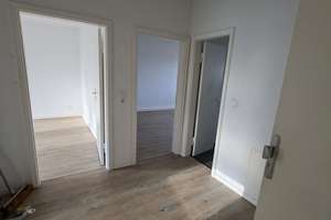 zu SOFORT Verfügbar- helle 3 Zimmer Wohnung