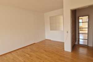 DIESES Appartement liefert Bergblick und himmlische Ruhe im 3. Stock – Am Schellenbach 7, 83670 Bad Tölz-Wolfratshausen (Kreis) – Vorschaubild 6