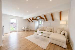 Erstbezug nach Sanierung* 2-RW* DG* neue EBK* moderne Möblierung* Balkon* Bad mit Wanne* TG-E-SP* – Hempelweg 10, 1324 Bühlau/Weißer Hirsch, Dresden – Vorschaubild 2