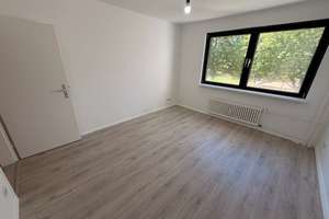 Helle und moderne 2-Zimmer-Wohnung mit Balkon! – Skarbinastr. 86, 12309 Lichtenrade, Berlin – Vorschaubild 7