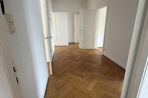 Stilvolle 4-Zimmer-Altbauwohnung mit Balkon in ruhiger Lage  – Die vollständige Adresse der Immobilie erhältst du vom Anbieter., 28211 Radio Bremen, Bremen – Vorschaubild 11