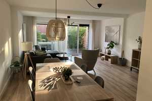 Kft. Reihenmittelhaus mit 5 Zimmern frisch modernisiert und ohne Käuferprovision ! – Pommernring 111, 23569 Lübeck – Vorschaubild 11