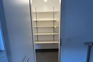 Schöne, geräumige 3 Zimmer Wohnung mit großem Südwestbalkon in Darmstadt – Die vollständige Adresse der Immobilie erhältst du vom Anbieter., 64295 Darmstadt-West, Darmstadt – Vorschaubild 9