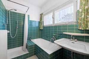 Familienfreundliches Zuhause - viel Platz, viel Licht, viel Potenzial – Die vollständige Adresse der Immobilie erhältst du vom Anbieter., 22359 Volksdorf, Hamburg – Vorschaubild 7