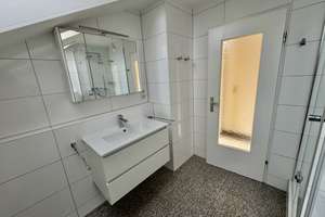 Helle 2 Zimmerwohnung  im DG in Karlsruhe-Waldstadt mit Balkon – Waldenburger Straße 13, 76139 Waldstadt, Karlsruhe – Vorschaubild 6