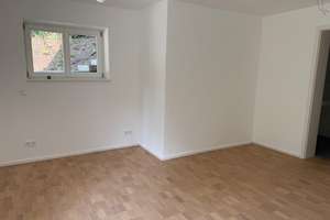 Kernsanierte 2-Zimmer-Wohnung mit Terasse in Stuttgart Ost – Wagenburgplatz 5, 70184 Gablenberg, Stuttgart – Vorschaubild 1