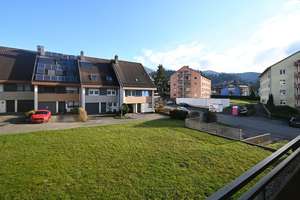 Bezugsfreie 4-Zimmer-Wohnung mit sonnigem Balkon – Die vollständige Adresse der Immobilie erhältst du vom Anbieter., 79183 Waldkirch – Vorschaubild 2