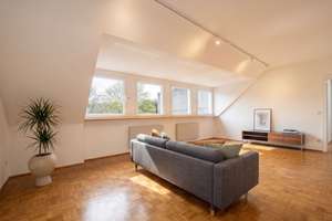 Heller 2,5-Raum-DG-Traum: Südwest-Hoflage, Parkett, neue Heizung & 67 m² Spitzboden-Ausbaureserve! – 45276 Steele, Essen – Vorschaubild 1