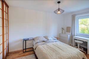 Möbliert: Stilvoll eingerichtete Wohnung zum Wohlfühlen – Die vollständige Adresse der Immobilie erhältst du vom Anbieter., 81547 Neuharlaching, München – Vorschaubild 5