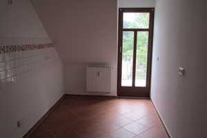 ***Dachgeschoßwohnung, mit Balkon und Eckbadewanne*** – Reichsstraße 44, 9112 Chemnitz – Vorschaubild 9