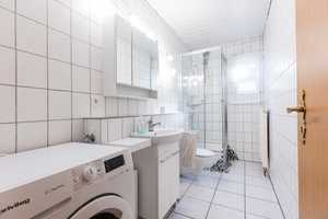 1- bis 2-Familienhaus mit Einliegerwohnung mit POOL, TEICH und ENERGIEEFFIZIENZKLASSE *C* – Groß-Gerau (Kreis) – Vorschaubild 14