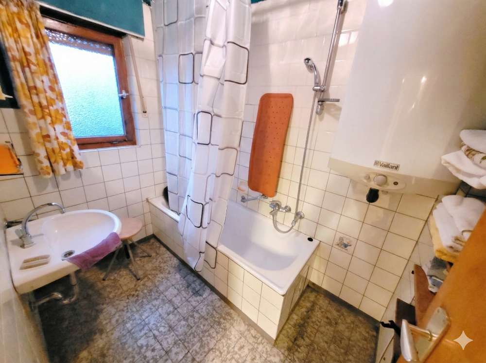 Immobilie in Urbach - Ein Haus mit Potential! Verwirklichen Sie Ihre Träume in Urbach Nähe A3! - Bild 6