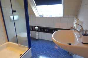 Schön umgebaute Kate mit Galerie und Kamin im Wohnzimmer, Garage und großem Garten – Dorfstrasse 21, 47559 Kleve (Kreis) – Vorschaubild 22