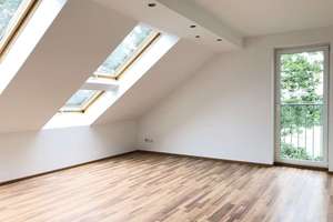 Investition oder Eigenheim: Lichtdurchflutete 4-Zimmer-DG-Wohnung in Bestlage – Westerbergstr. 60b, 44892 Langendreer, Bochum – Vorschaubild 2
