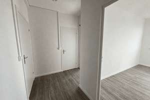 Geräumige Familienwohnung mit Balkon in Zwickau, Neuplanitz – Dortmunder Straße 4, 8062 Neuplanitz, Zwickau – Vorschaubild 7