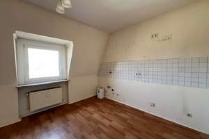 helle 2 Zi, K-D-B in ruhiger zentraler Lage nähe Barmer City. Nur mit Wohnberechtigungsschein ! – Emilienstraße 62, 42287 Barmen, Wuppertal – Vorschaubild 8