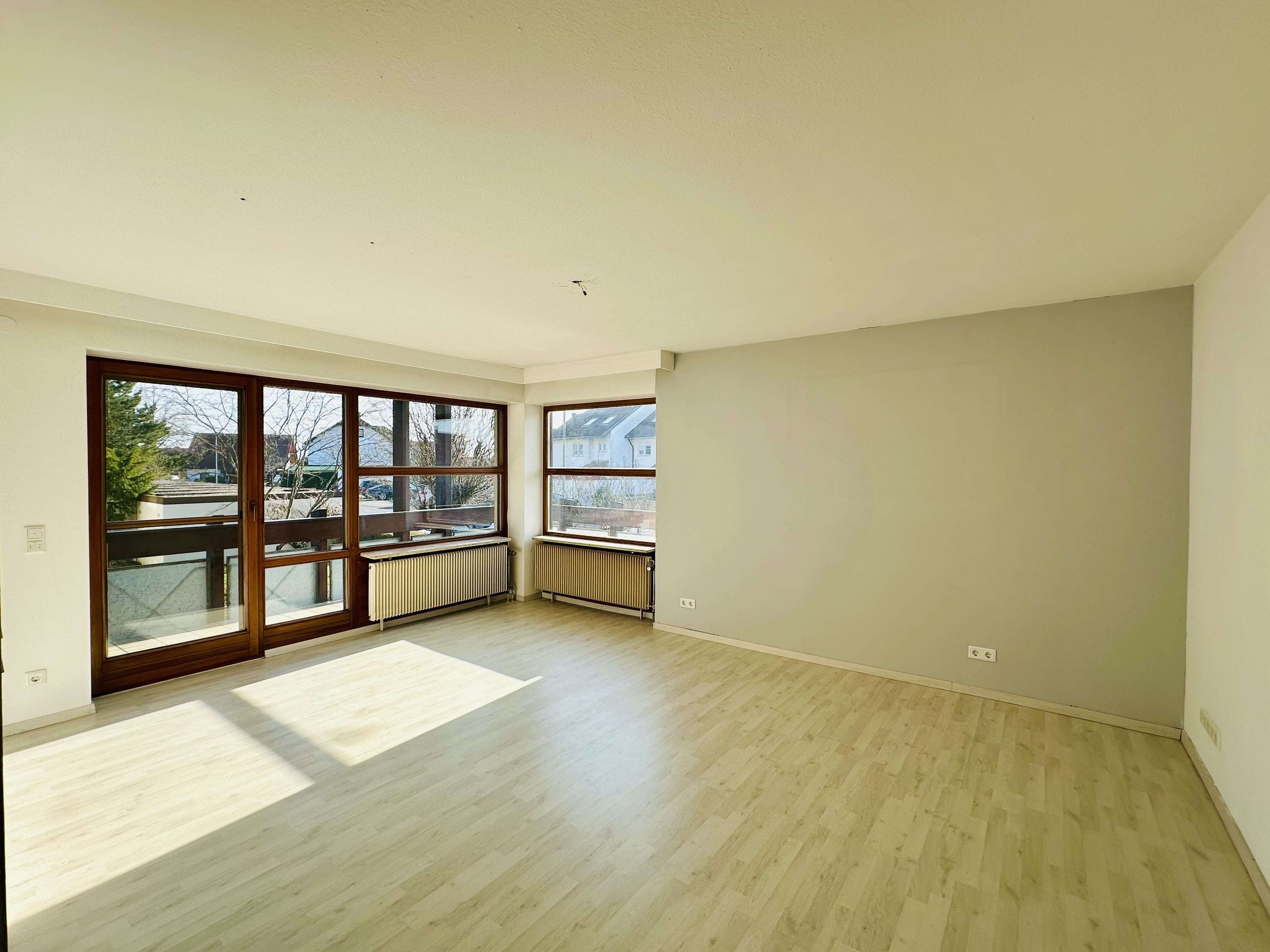 Immobilie in Sennfeld - Mehr Raum für Ihr Kapital: eine großzügige 4-Zimmer-Wohnung! - Bild 5