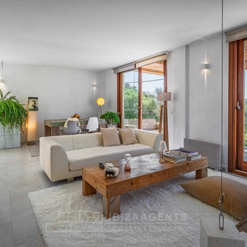 DREIZIMMERWOHNUNG, San Rafael