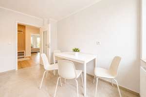 Erstbezug nach Sanierung* 2-RW* 2.OG* Balkon* moderne Möblierung* EBK* Bad m. Dusche* zentral* – Bodenbacher Straße 98b, 1277 Seidnitz/Dobritz, Dresden – Vorschaubild 15