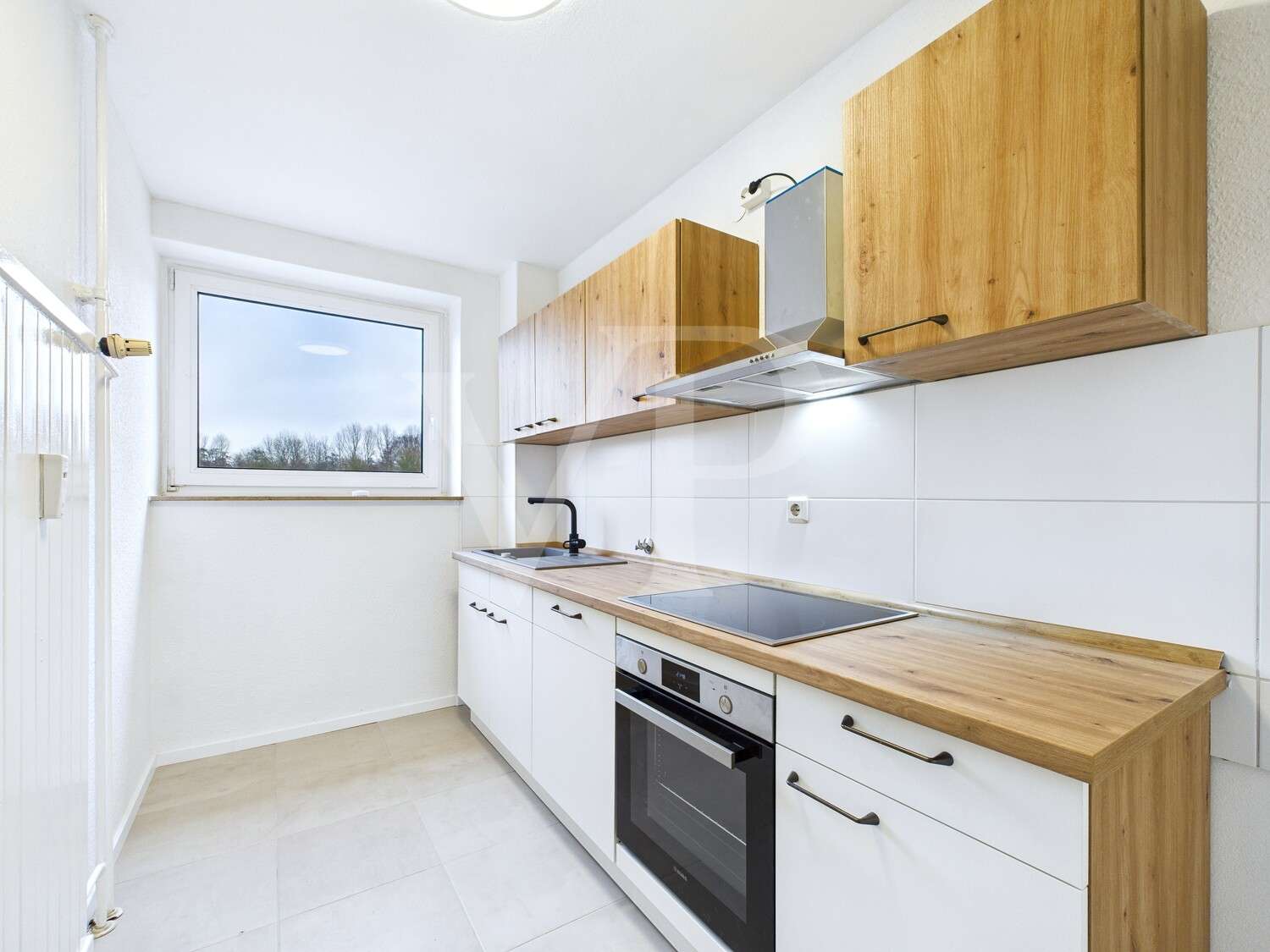 Immobilie in Emden - Hell und modern: Renovierte 4-Zimmer-Wohnung in Emden - Bild 6