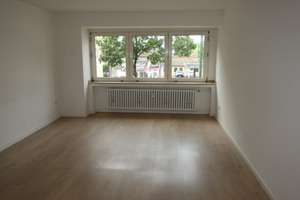 KOMFORTWOHNUNG IN OBERBILK 2 ZIMMER MIT BALKON WANNENBAD KOMPLETT LAMINAT 1. ETAGE / AUFZUG – Oberbilker Allee 280, 40227 Oberbilk, Düsseldorf – Vorschaubild 2