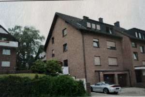 Moderne 4,5-Zimmer-Dachgeschosswohnung mit großer Süd-/West-Loggia - provisionsfrei!