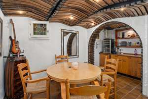 Property thumbnail 32