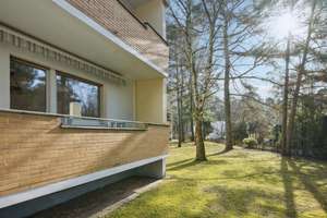 Helle Zwei-Zimmer-Wohnung mit Südbalkon und Blick ins Grüne