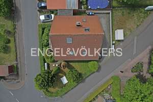 Gepflegtes Zweifamilienhaus mit Ausbaupotential – Die vollständige Adresse der Immobilie erhältst du vom Anbieter., 63924 Kleinheubach – Vorschaubild 2