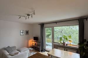 2-Zimmerwohnung mit Balkon in zentraler Lage zur Untermiete (ca 15.08.2026 - 31.12.2026)