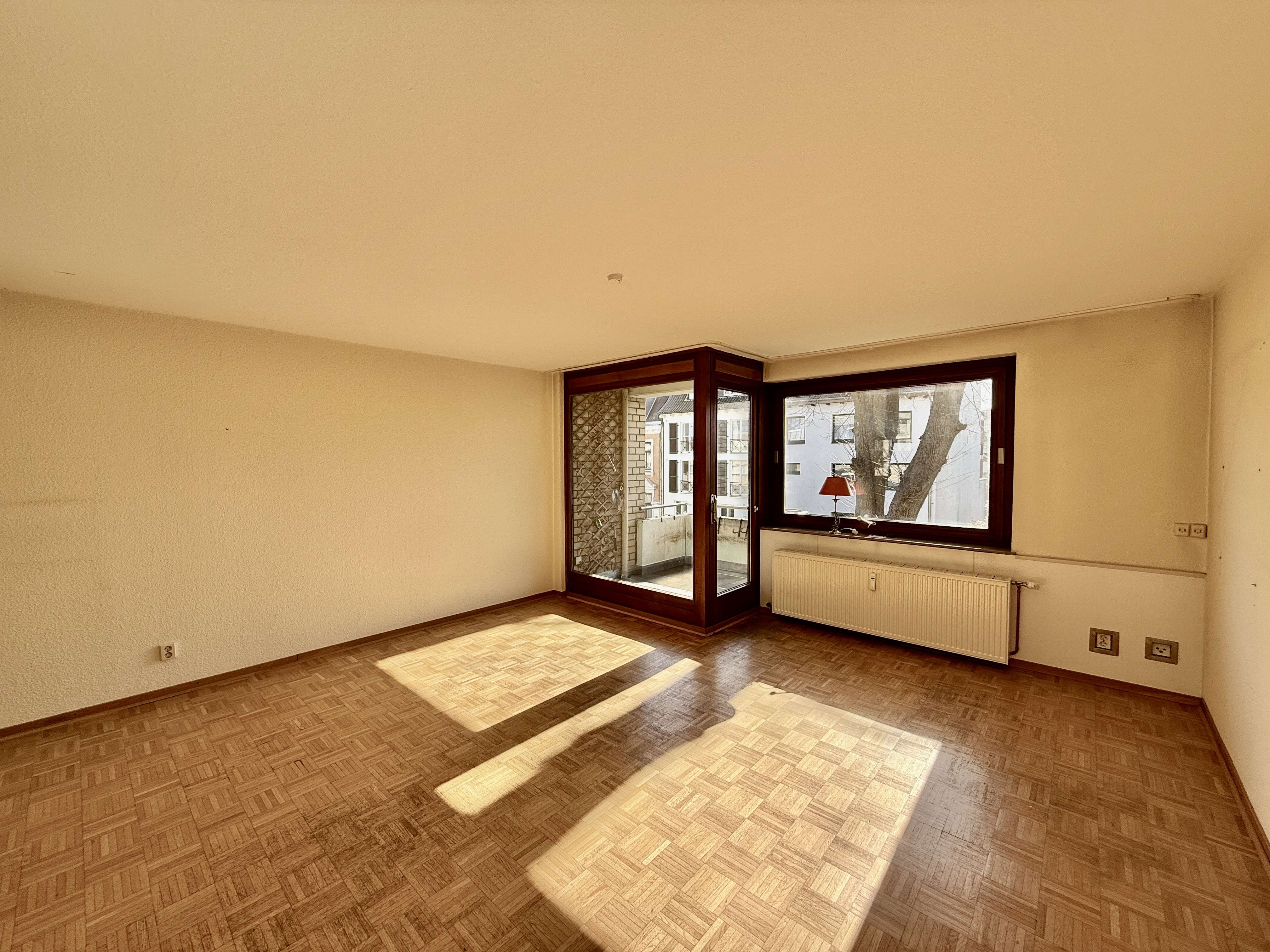 In unmittelbarer Alsternähe: Ihr neues Zuhause mit Sonnenbalkon, Wellness und PKW-Stellplatz, Hamburg – Bild 4