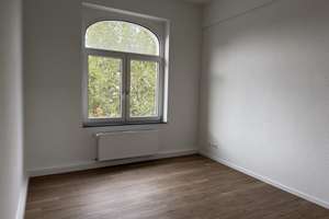 Mülheim: top sanierte 5 Zimmer Altbauwohnung mit hohen Decken - optimal WG geeignet!!! – Berliner Str. 27, 51063 Mülheim (Ortsteil), Köln – Vorschaubild 5