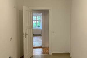 Schöne 2-Zimmerwohnung nahe am Treptower Park ! Provisionsfrei ! – Leiblstr 22, 12435 Plänterwald, Berlin – Vorschaubild 4