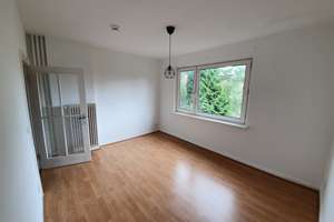 helle 2-Zimmer Wohnung mit Blick ins Grüne – Moorreye 45, 22147 Langenhorn, Hamburg – Vorschaubild 2