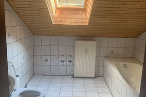 Schöne 4ZKB Dachgeschoss ETW, 125m² mit Top Aussicht inkl. Dachterrasse in HD-Ziegelhausen – Schweizertalstraße 30, 69118 Ziegelhausen, Heidelberg – Vorschaubild 12